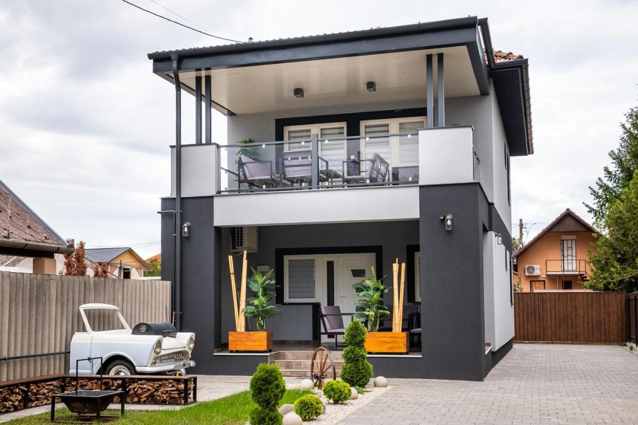 Reborn Lux Apartments Hajdúszoboszló Zewnętrze zdjęcie