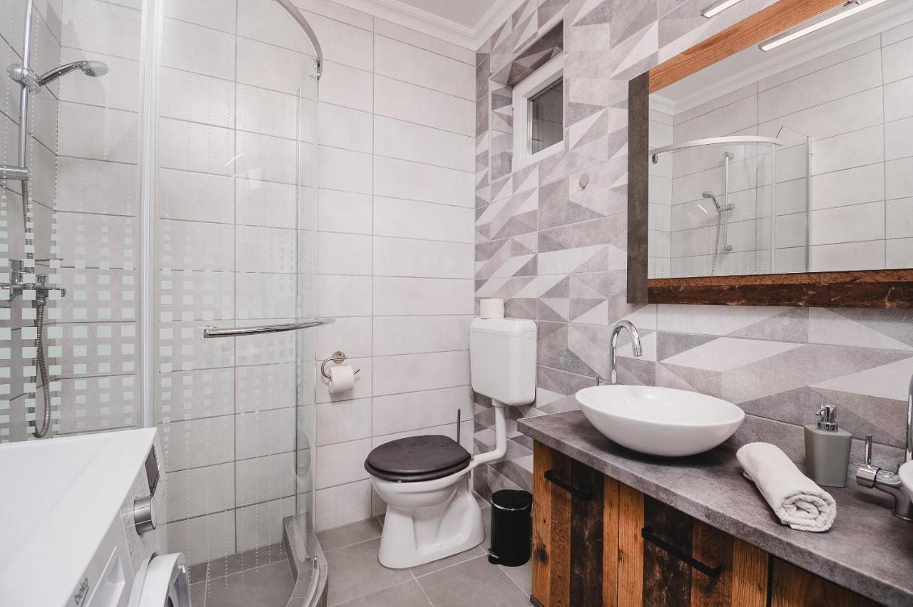 Reborn Lux Apartments Hajdúszoboszló Zewnętrze zdjęcie