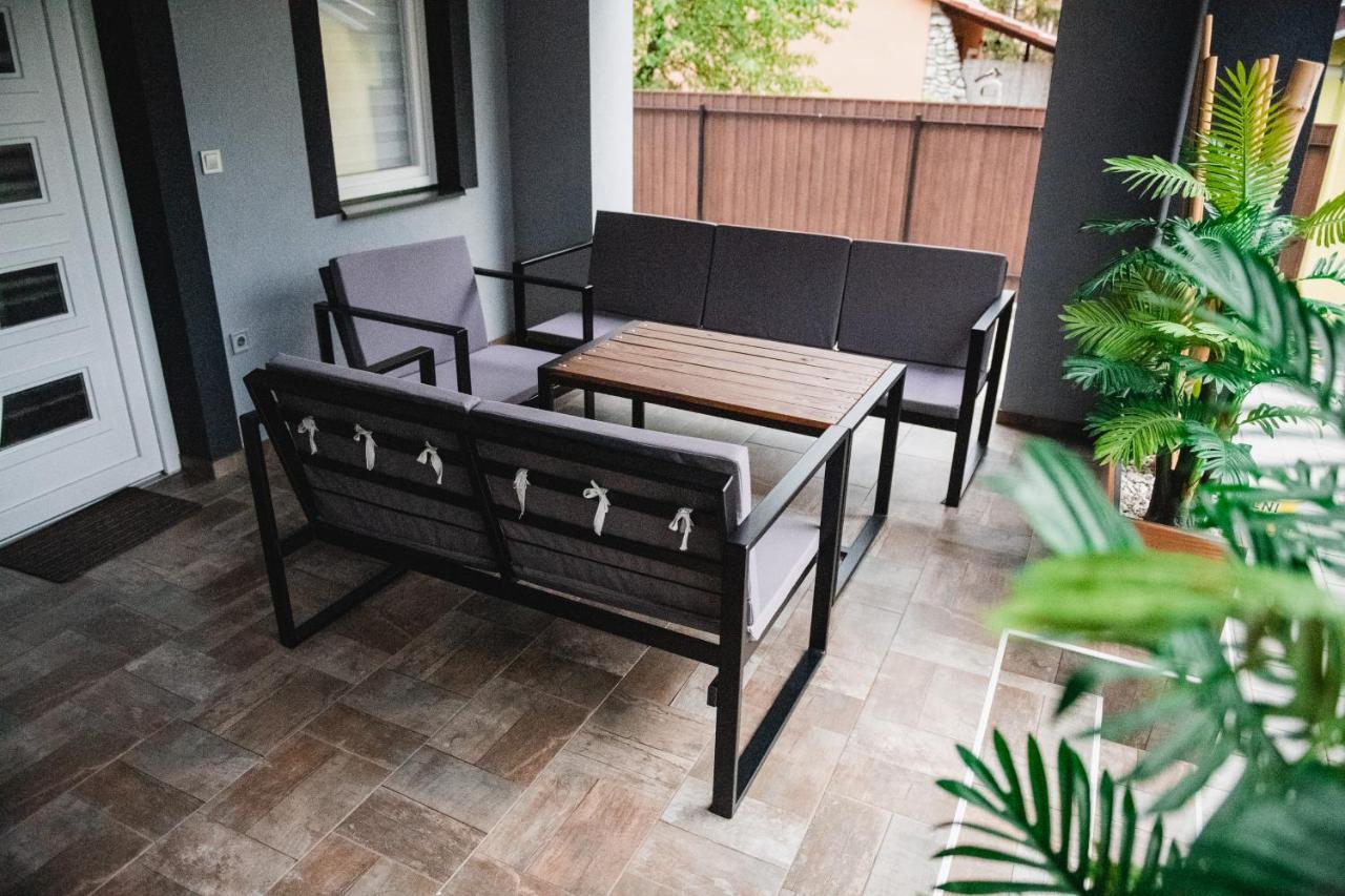 Reborn Lux Apartments Hajdúszoboszló Zewnętrze zdjęcie